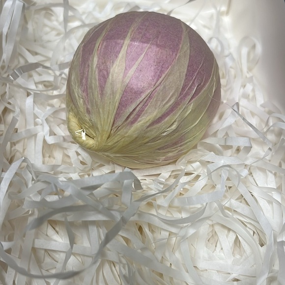 Bath Bomb Grape The First Glance Heartbeat - Picture 4 of 6